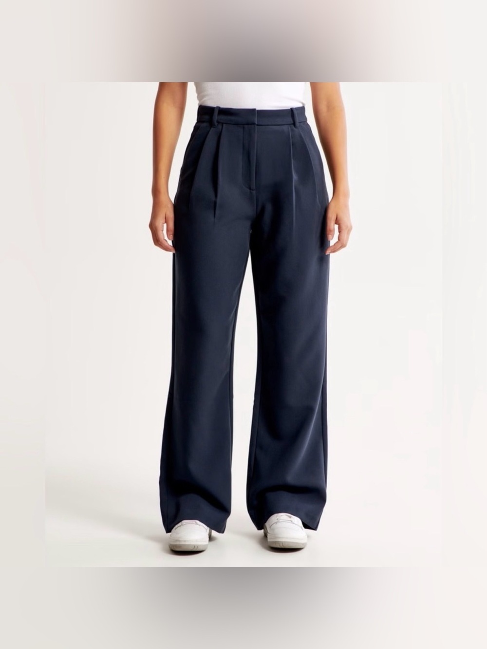 Abercrombie & Fitch Sloane Tailored wide leg Pant in Navy size 31/12 - Picture 2 of 8